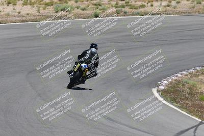 media/Apr-20-2025-AHRMA (Sun) [[393a79c373]]/Race/Group 5/Turn 4b/